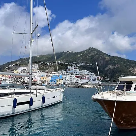 Capri Lejlighed